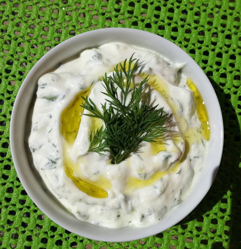 Grecki sos tzatziki Grecki sos tzatziki