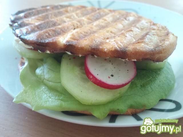 Grillowana kanapka wiosenna