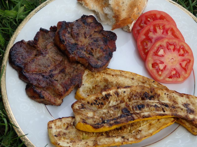 Grillowana karkówka w marynacie piwnej Grillowana karkówka w marynacie piwnej