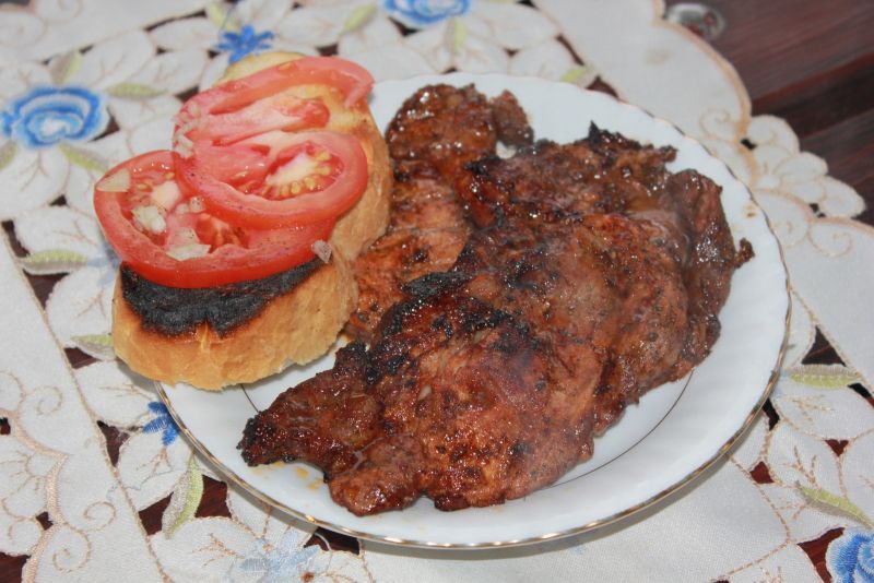 Grillowana karkówka w marynacie sojowej Grillowana karkówka w marynacie sojowej