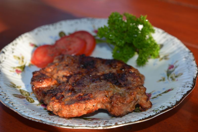 Grillowana karkówka z marynaty Grillowana karkówka z marynaty