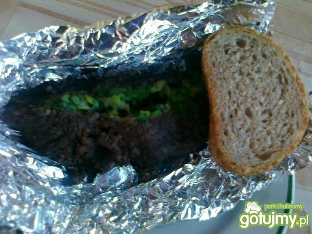 Grillowana kaszanka ze szczypiorkiem