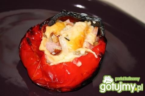 Grillowana papryka z cukinią i dodatkami