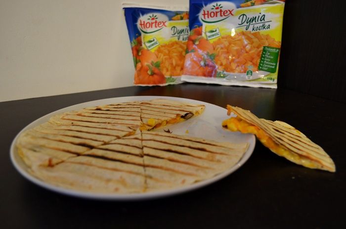 Grillowana pizzo-tortilla dyniowa