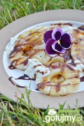 Grillowane ananasy z nutellą Grillowane ananasy z nutellą