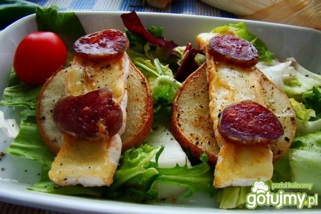 Grillowane gruszki z serem pleśniowym  Grillowane gruszki z serem pleśniowym