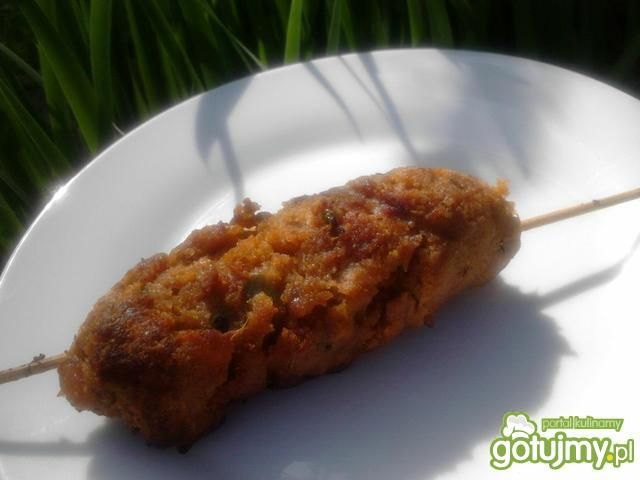 Grillowane kotlety ze śliwką