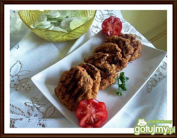 Grillowane mielone z ketchupem i papryką