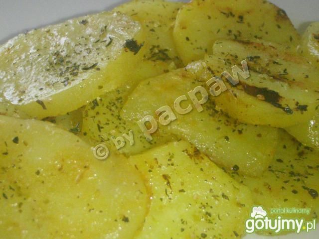 Grillowane plasterki ziemniaków