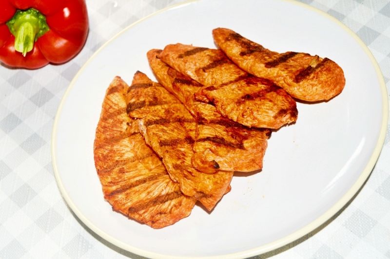 Grillowane polędwiczki z kurczaka po meksykańsku