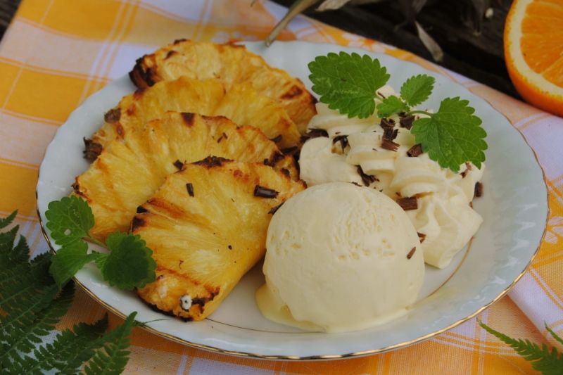 Grillowany ananas Grillowany ananas