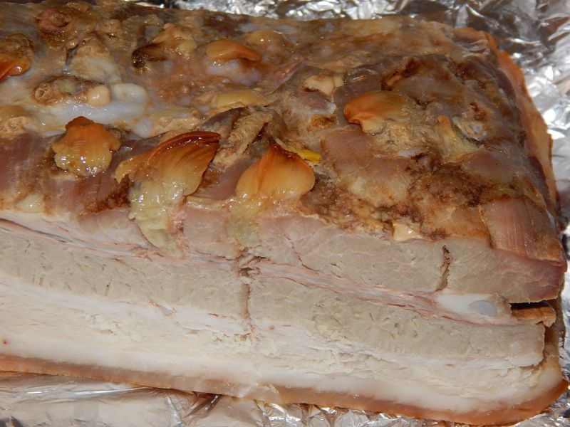 Grillowany boczek gotowany w winie Grillowany boczek gotowany w winie