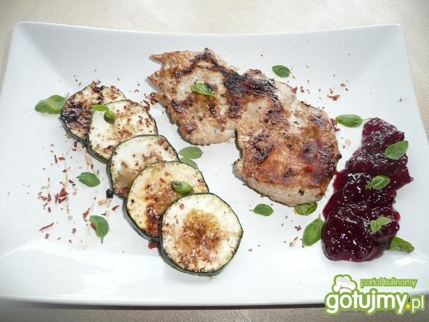 Grillowany indyk z cukinią