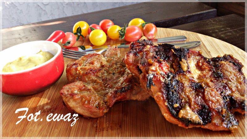 Grillowany karczek musztardowy