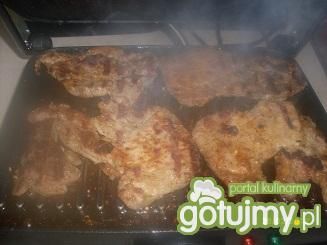 Grillowany karczuś w miodzie 