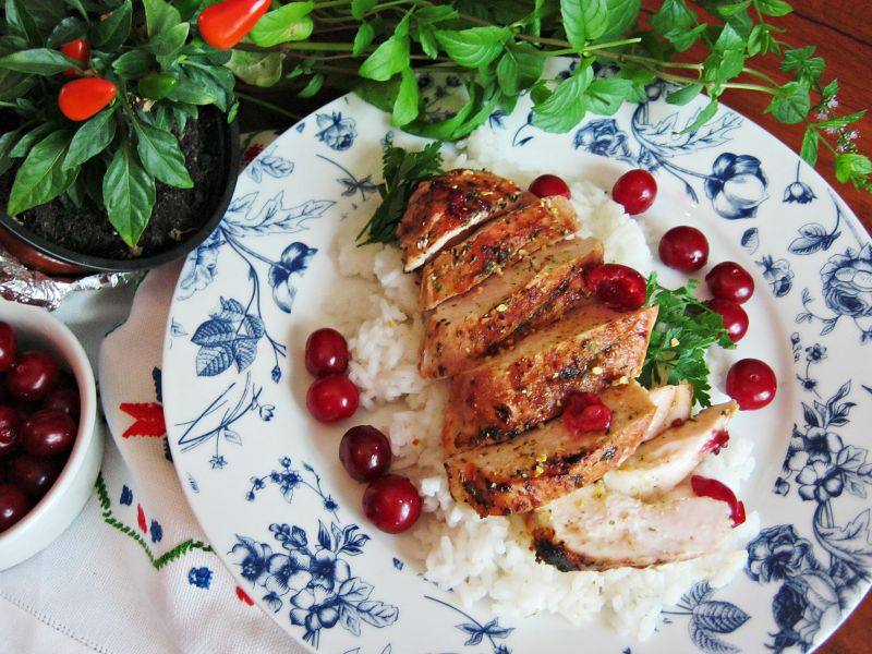 Grillowany kurczak z sosem winno – wiśniowym