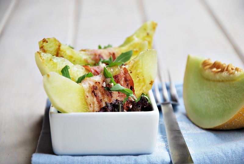 Grillowany melon z bekonem Grillowany melon z bekonem