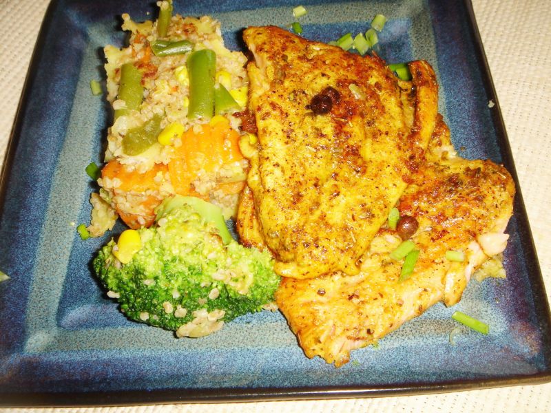 Grillowany pstrąg na kaszy orkiszowej z warzywami