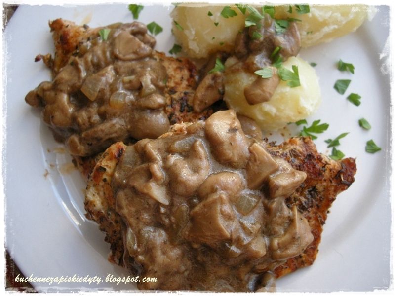 Grillowany schab z duszonymi maślakami Grillowany schab z duszonymi maślakami