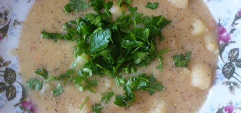 Grochówka na żeberkach