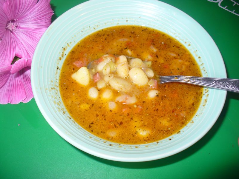 Grochówka z młodego grochu