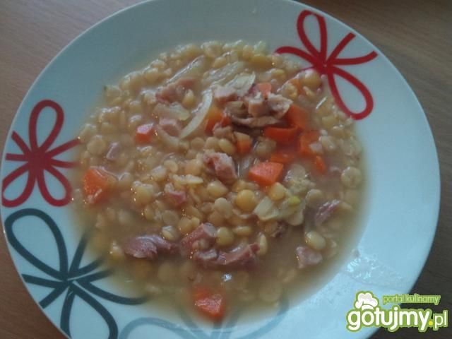 Grochówka z udkiem wędzonym wg Alex Grochówka z udkiem wędzonym wg Alex