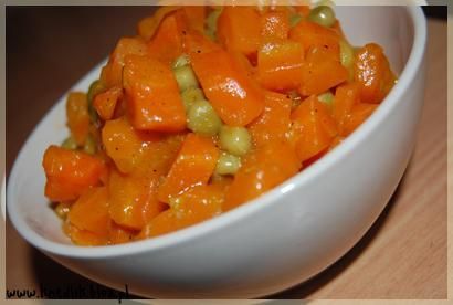 Groszek duszony z marchewką