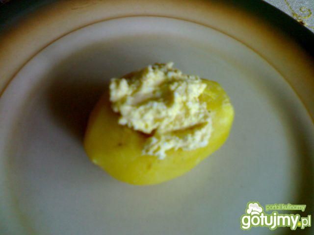 Grule z pasta jajeczną Mariel