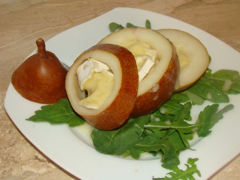 Gruszka z camembertem