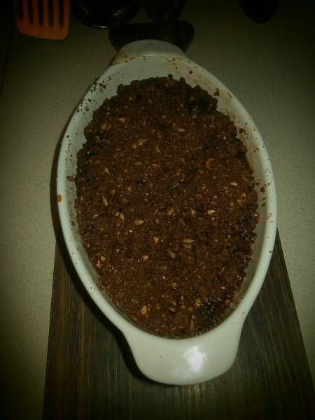 Gruszki pod kakaową kruszonką z musli