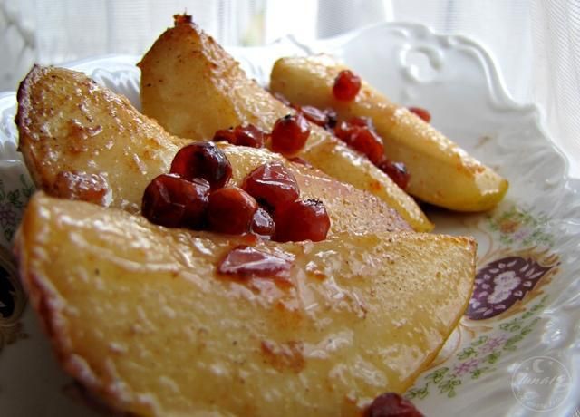 Gruszki w jarzębinie