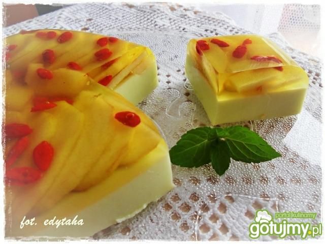 Gruszkowe serce z jagodami goji Gruszkowe serce z jagodami goji