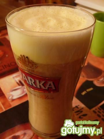 Grzane piwo z koglem-moglem