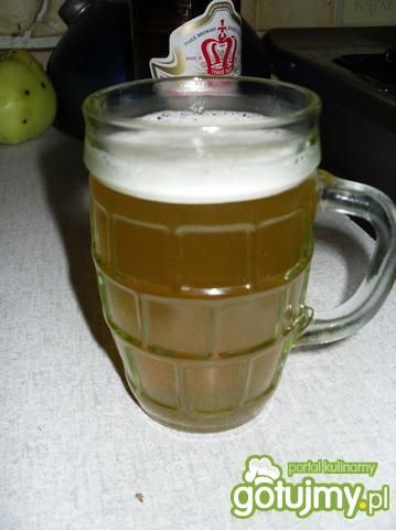 grzane piwo z miodem grzane piwo z miodem