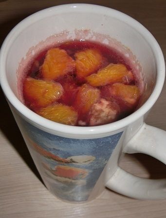 Grzane wino z miodem i malinami Grzane wino z miodem i malinami