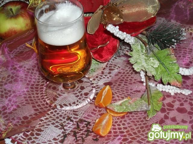 Grzaniec cynamonowo-miodowy Grzaniec cynamonowo-miodowy