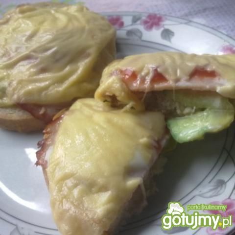 Grzanki serowo-czosnkowe 