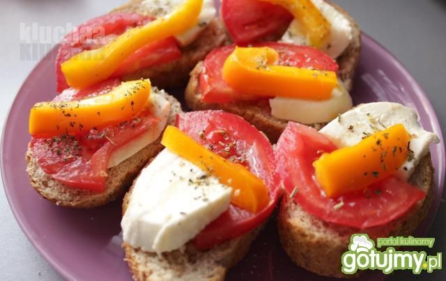 Grzanki we włoskim stylu Grzanki we włoskim stylu