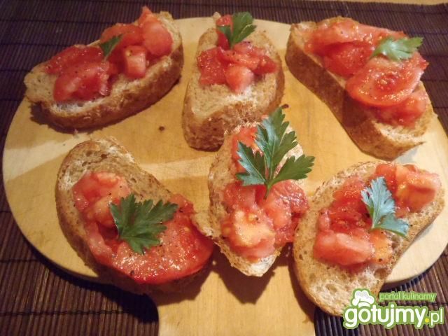 Grzanki z pomidorami Grzanki z pomidorami