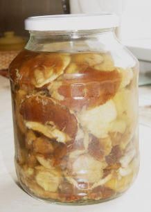 Grzyby marynowane w occie Grzyby marynowane w occie