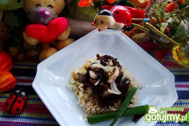 Grzyby w sosie chińskim
