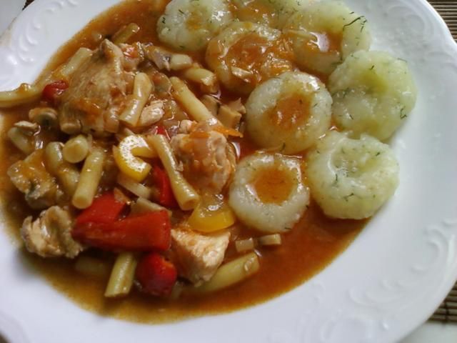 Gulasz drobiowo warzywny Gulasz drobiowo warzywny