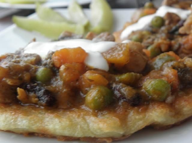 Gulasz drobiowo-warzywny. Gulasz drobiowo-warzywny.