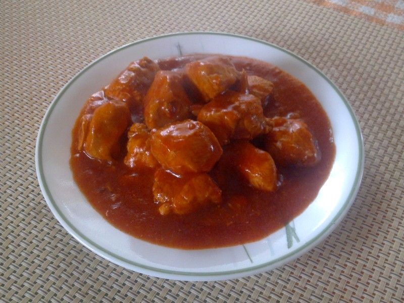 Gulasz drobiowy w sosie pomidorowym Gulasz drobiowy w sosie pomidorowym