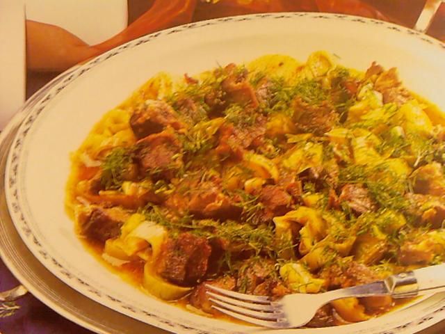 Gulasz gruziński z porami Gulasz gruziński z porami