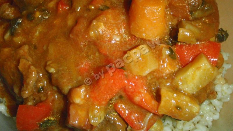 Gulasz jeleni z boczkiem - szybkowar Gulasz jeleni z boczkiem - szybkowar