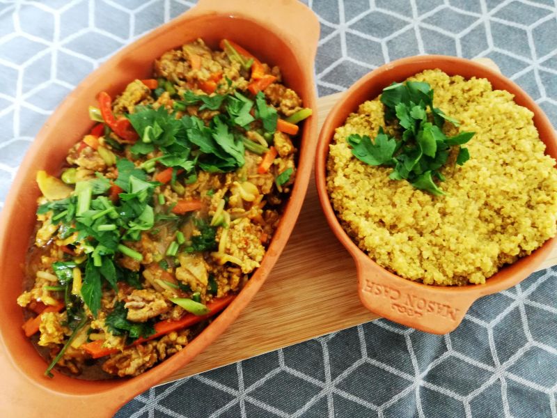 Gulasz Tikka z Komosą ryżową Gulasz Tikka z Komosą ryżową