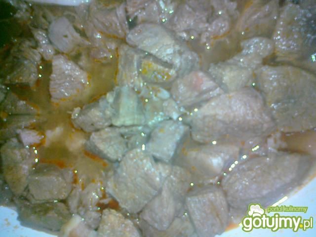 Gulasz w roli głównej + smażone pyry Gulasz w roli głównej + smażone pyry