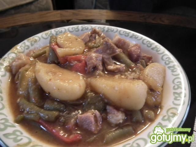 Gulasz węgięrski z ziemniaczkami :) Gulasz węgięrski z ziemniaczkami :)