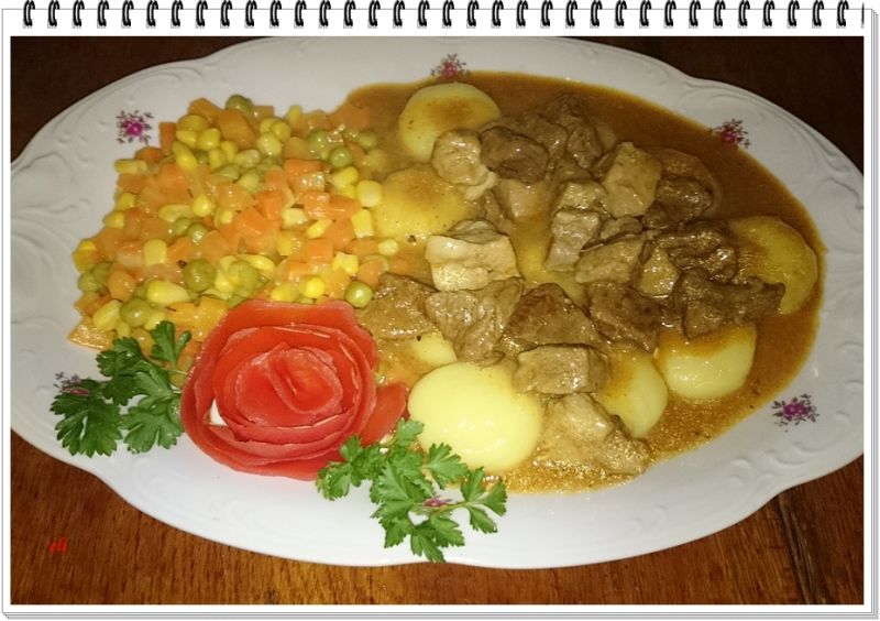 Gulasz wieprzowo wołowy Eli 